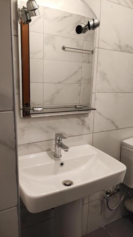 Dea1 Majlinda Apartment Sarande Exterior photo